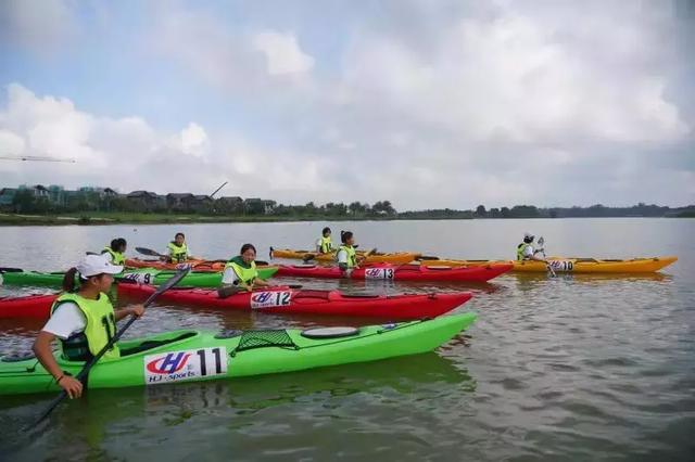 2018海南親水運動季環海南島國際皮划艇巡迴賽(瓊海站)激情開賽