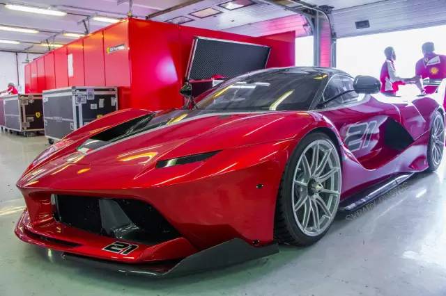 超級躍馬賽道怒吼法拉利fxxkfxx599xxlaferrari