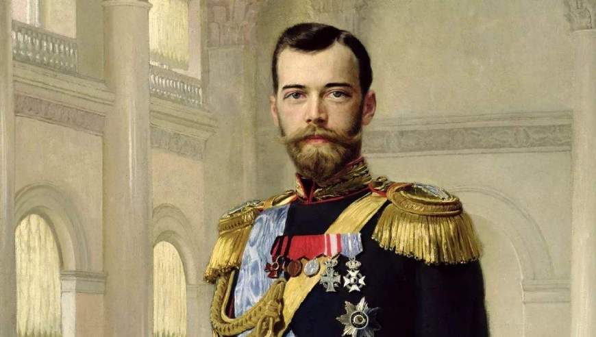 俄国末代沙皇尼古拉二世曾妄想做中国皇帝一家七口被秘密处决