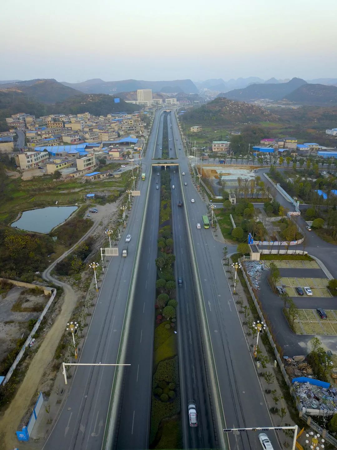 贵州安顺城市全景图片图片