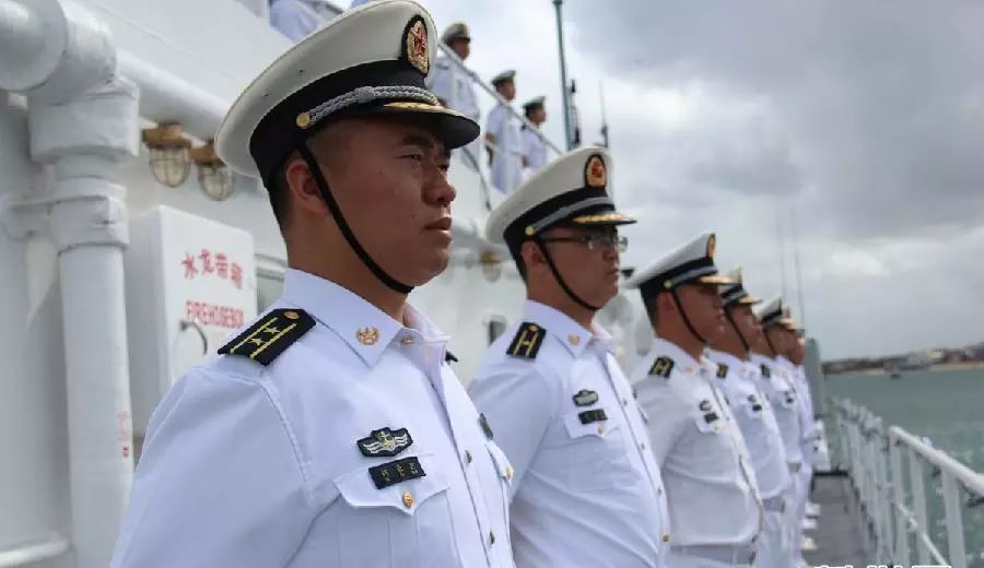 海军制式服装图片