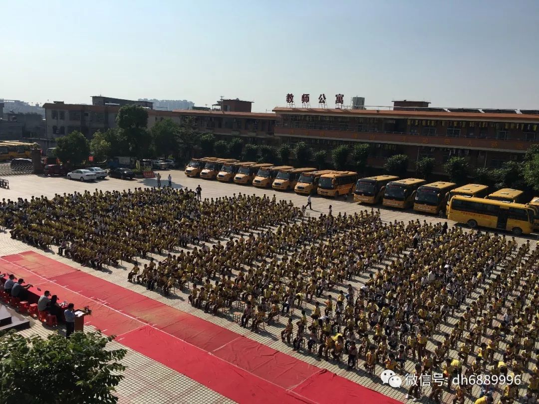 福田东湖实验学校图片