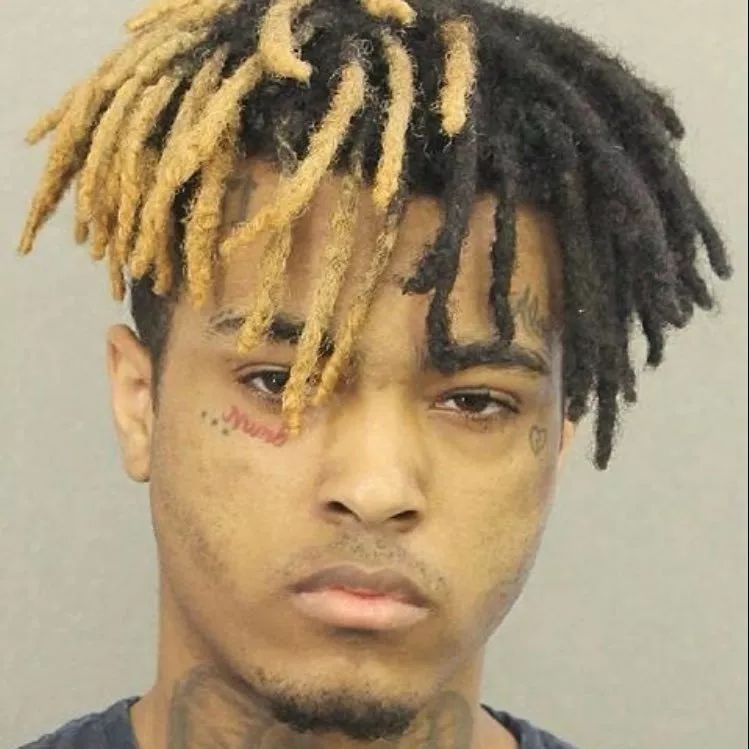 XXXtentacion头发图片