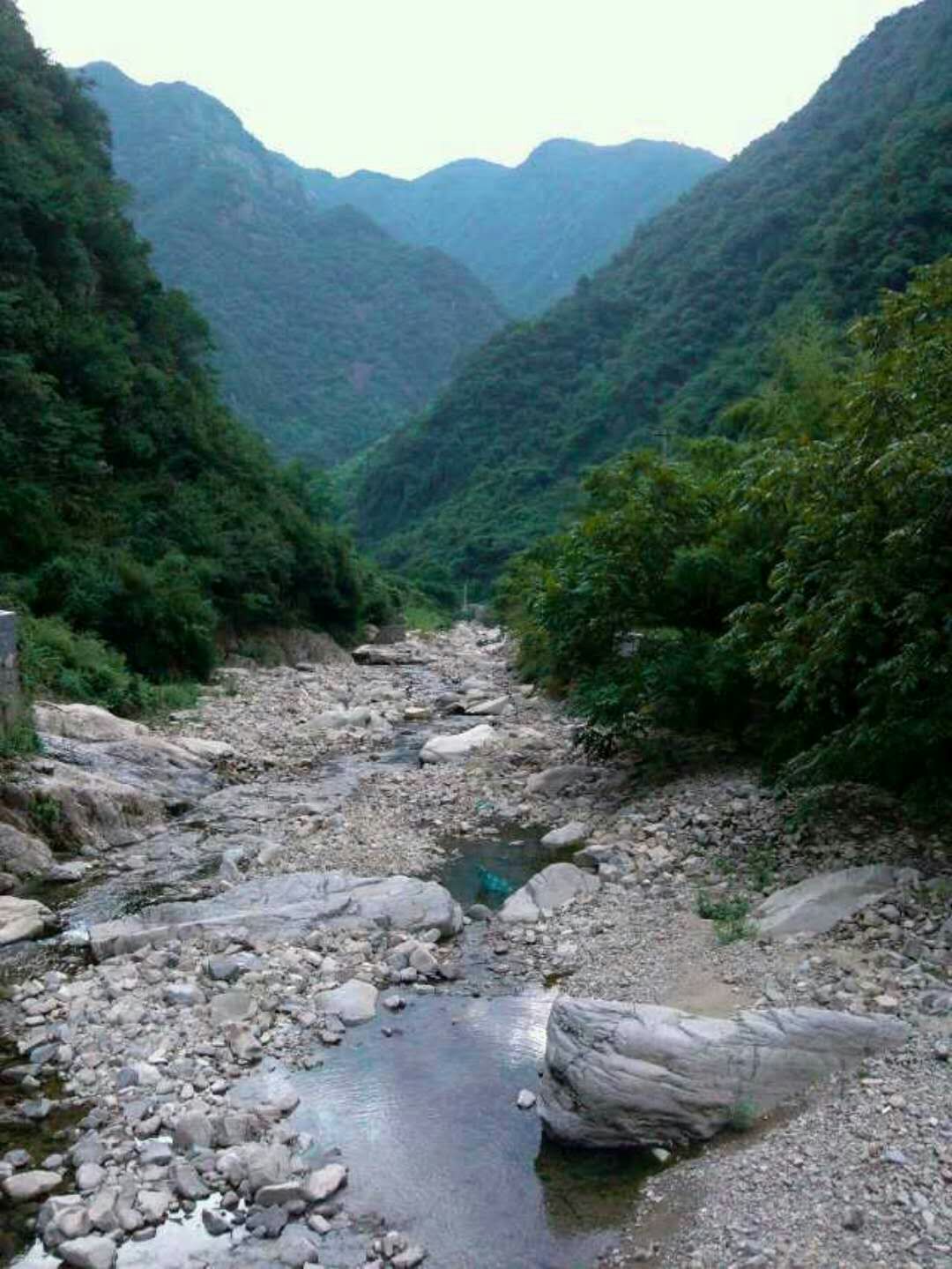 鸣翠谷不仅风景如画 山清水秀 还是旅游休闲胜地