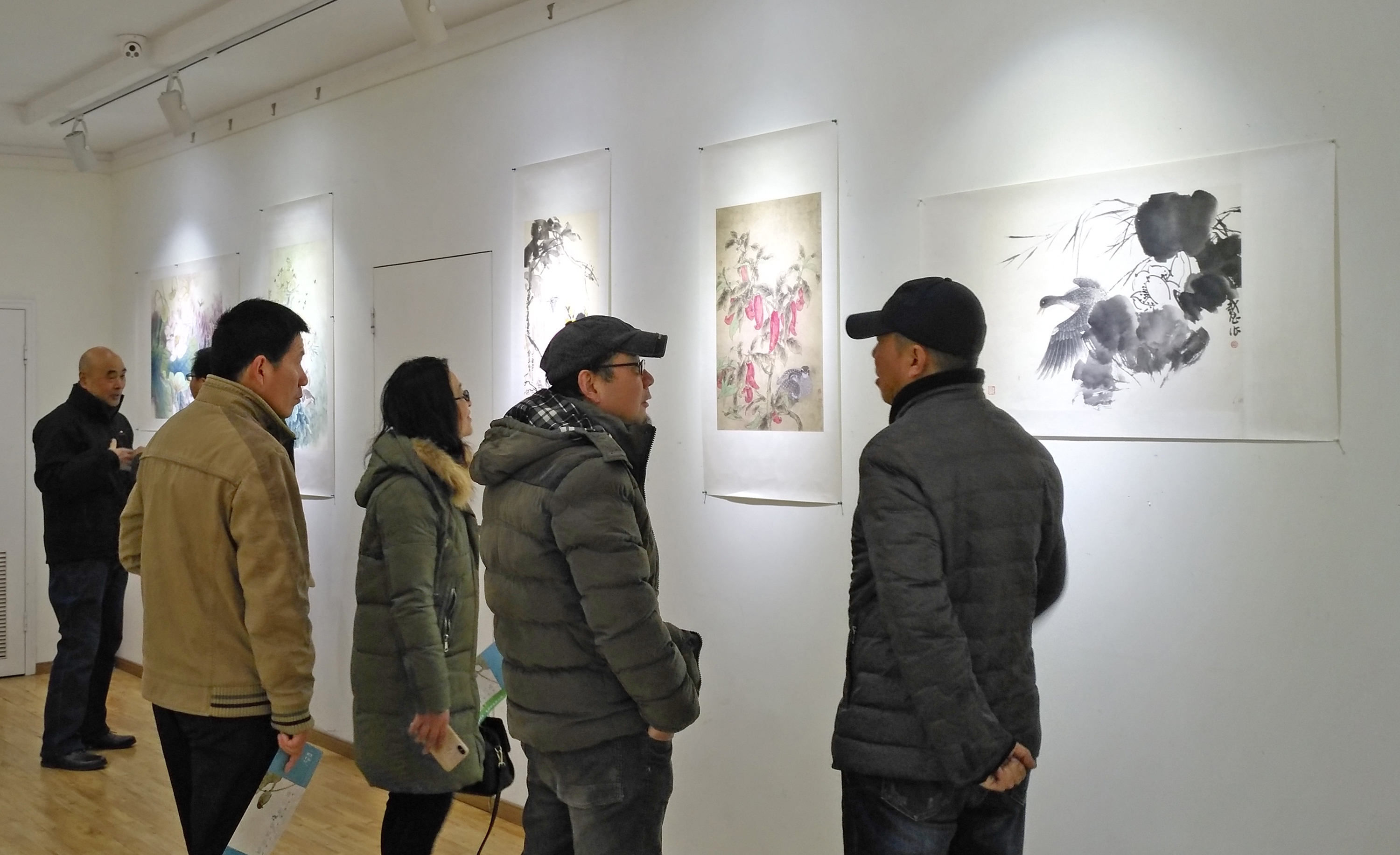 笔吐真情意出新胡越忠工笔画新作展在安庆市懒悟艺术馆举行