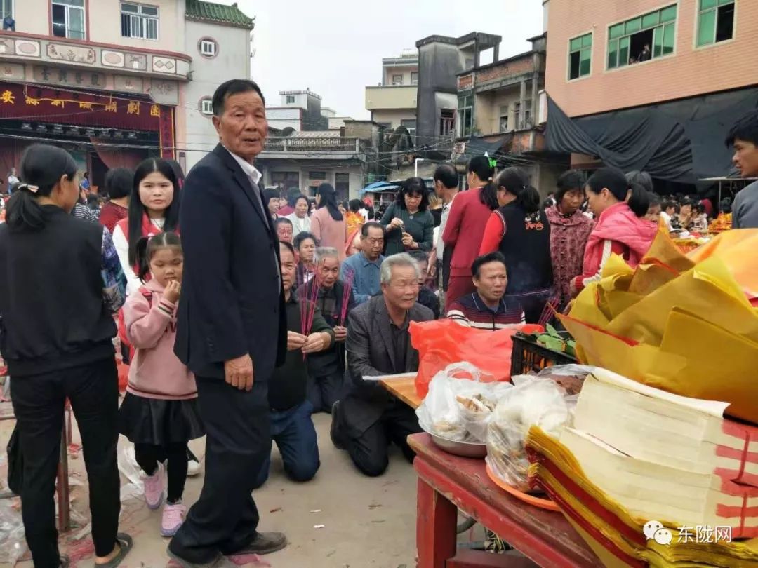 74壮观惠来东陇镇钓石村一年一度年尾拜神大老热你有去现场了吗