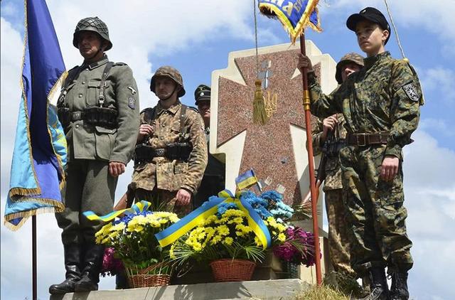 乌克兰崇拜纳粹图片