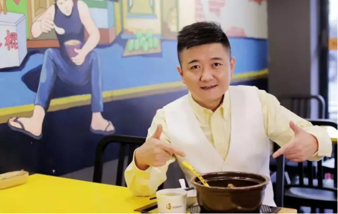 来自长沙的紫砂煲拌饭领军品牌,强势入驻岳阳,惠及全城!