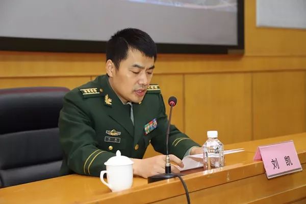 有一人职务被披露,他就是渭南市委常委,副市长刘凯,此前任武警学院