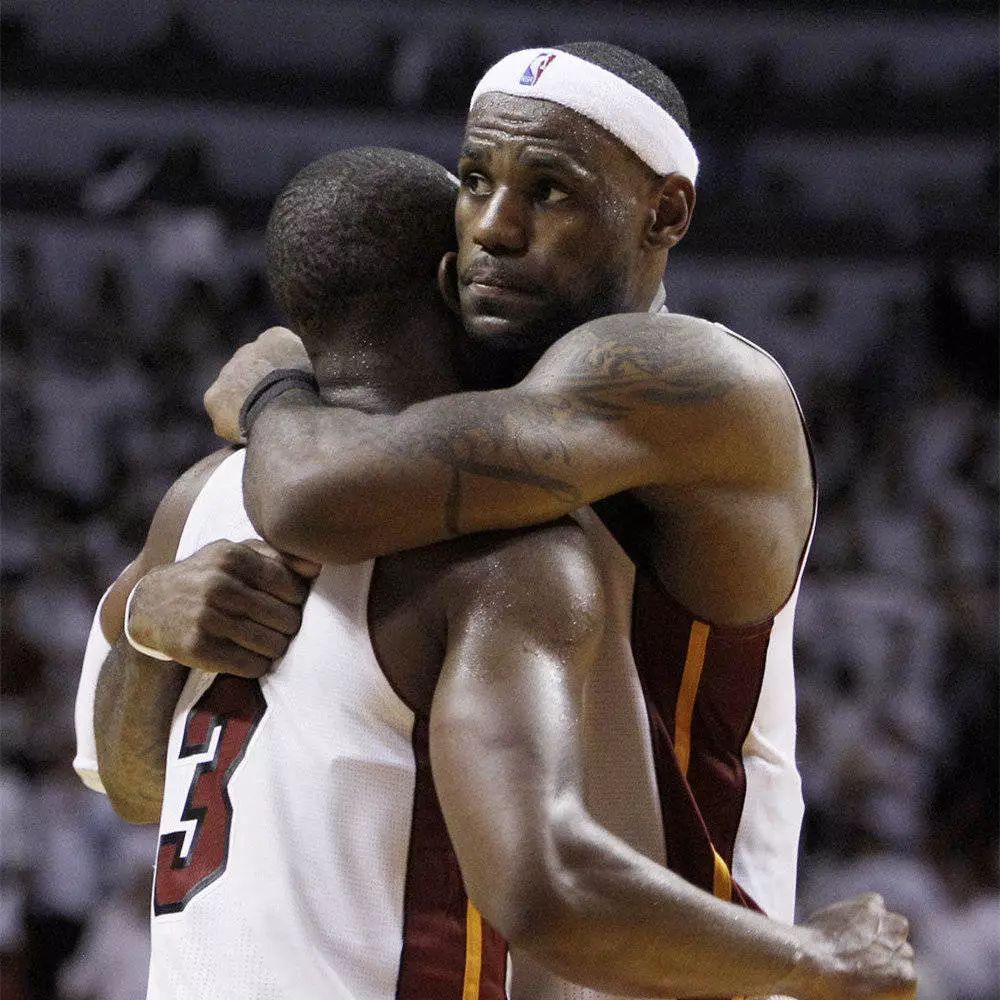 ãdwyane wade lebron james hugãçåçæå°çµæ