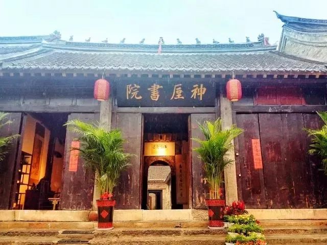 中國唯一「活著」的神秘古鎮，免門票，卻很少有人讀對它的名字。 旅遊 第20張