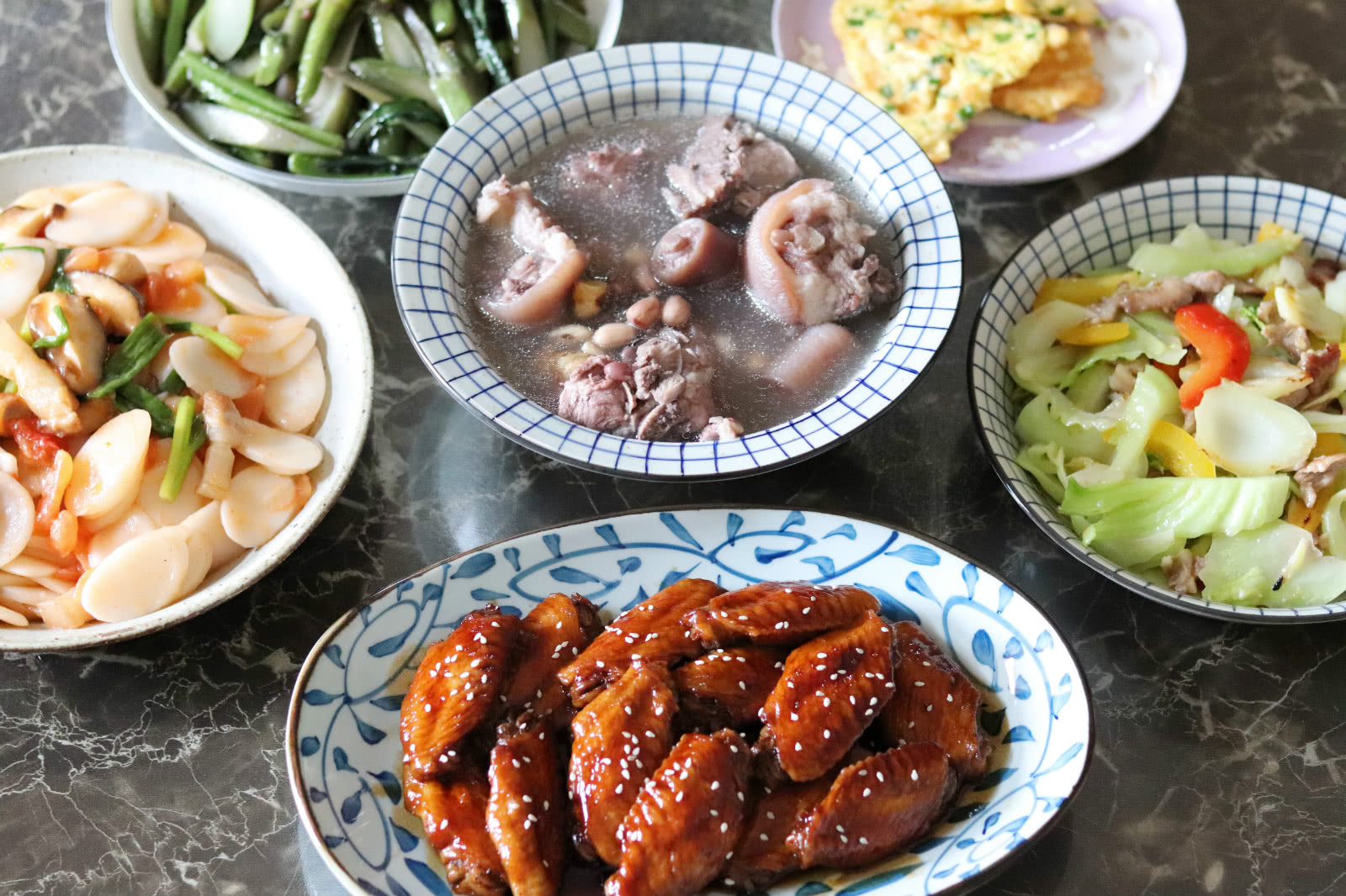 閨蜜帶兒子來家裡吃飯我做了4菜1湯她兒子全程就只吃這道菜