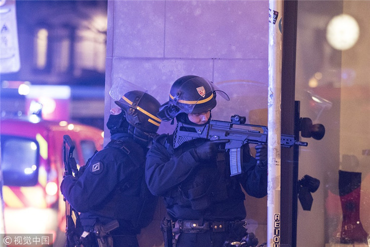 法國斯特拉斯堡市中心槍擊事件已致4人死亡 商業 第3張