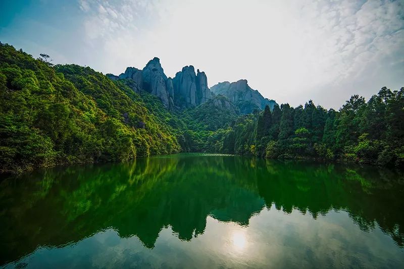 千里明月/摄龙潭湖,玉湖,曝龙潭,蓝溪涧,滴水洞,九鲤湖…太姥山峰因