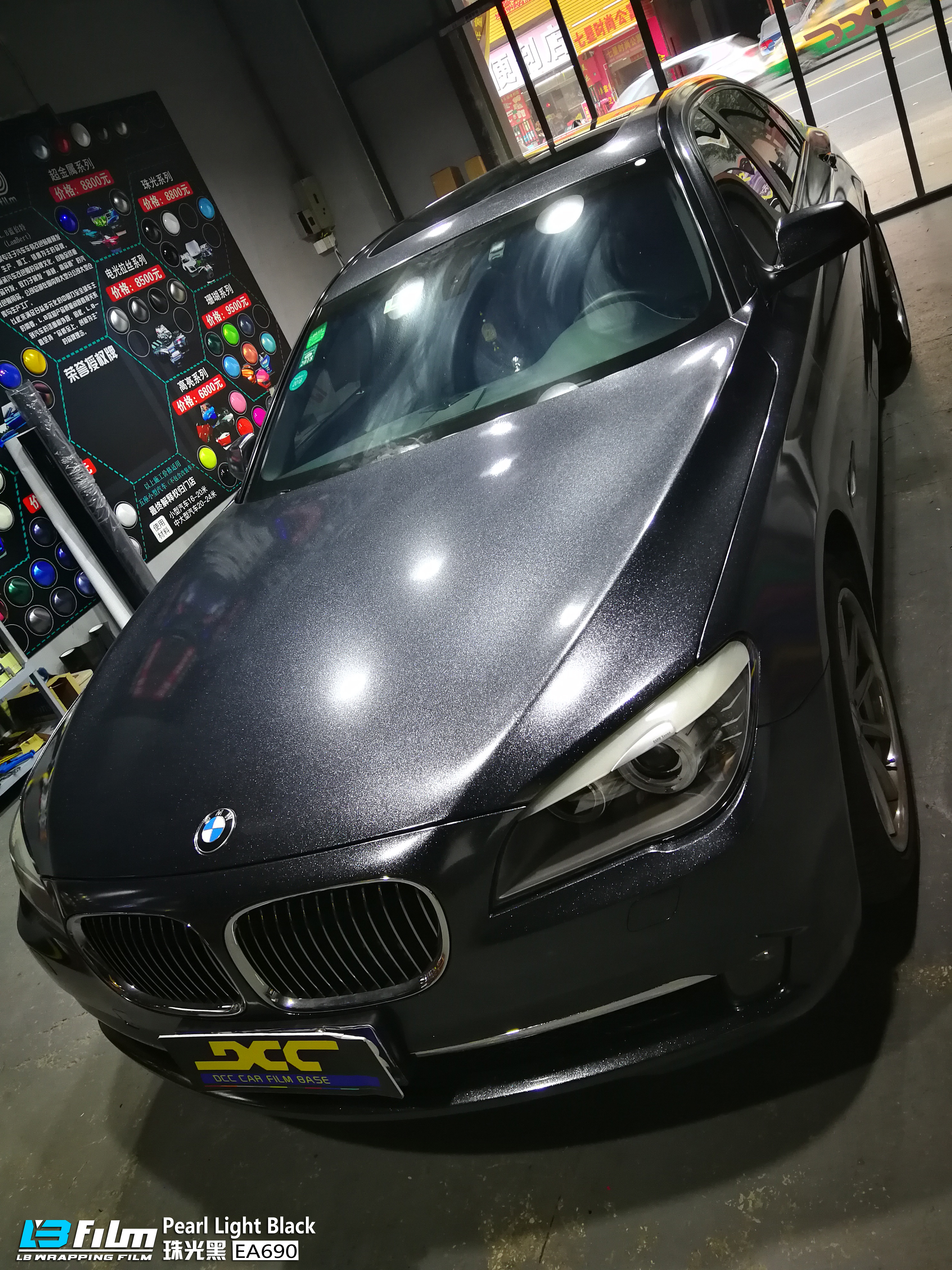 黑色珍珠lb改色膜珠光黑bmw7系全车改色