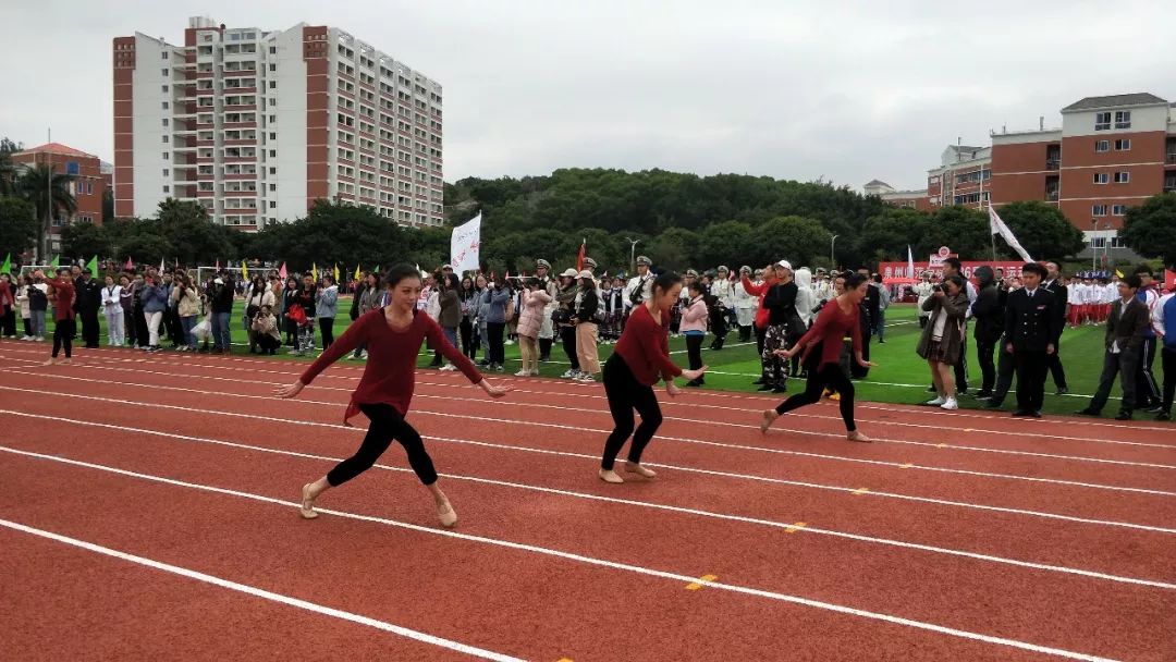 泉州师范学院运动会图片