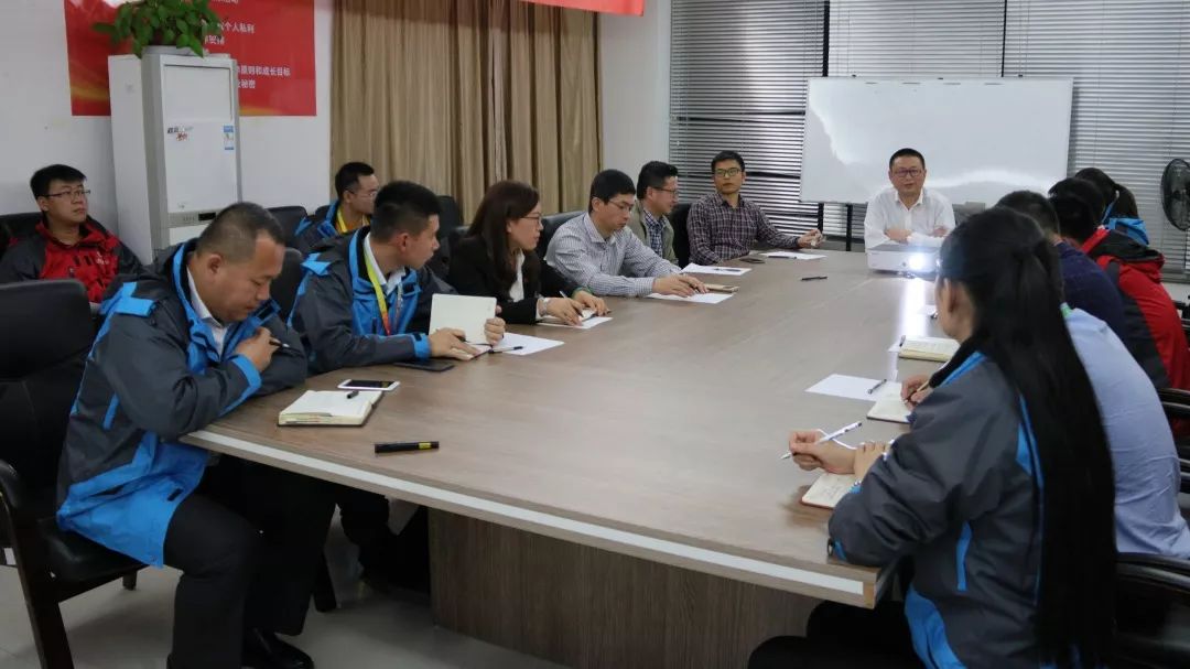 大北農集團高級副總裁周業軍老師一行蒞臨神爽三區福建水產賦能指導!