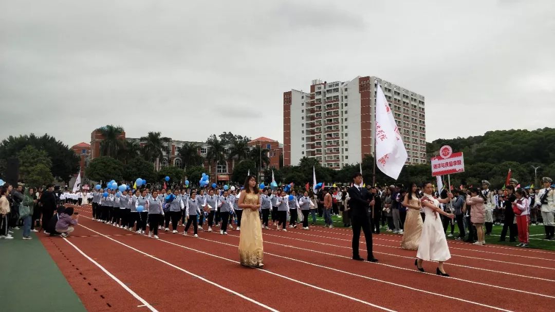 泉州师范学院运动会图片