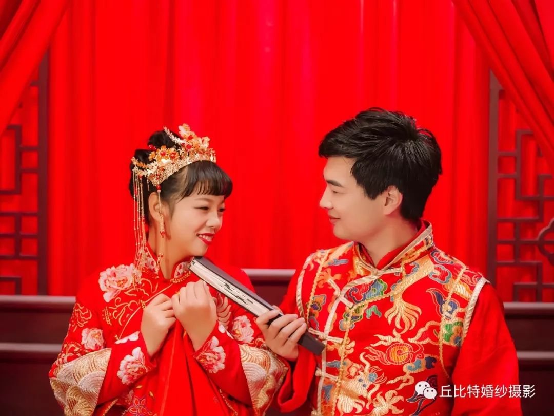 丘比特婚纱摄影祝新郎:陈志豪&新娘:焦婉莹,新婚快乐!