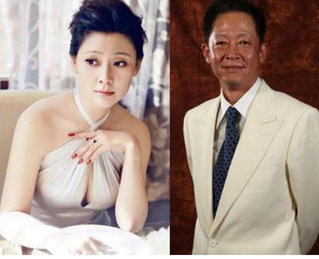 52岁王志文的6任前女友与现任老婆相对比,看完后网友:福气不浅!