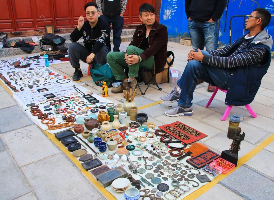 昆明老街跳蚤市场图片