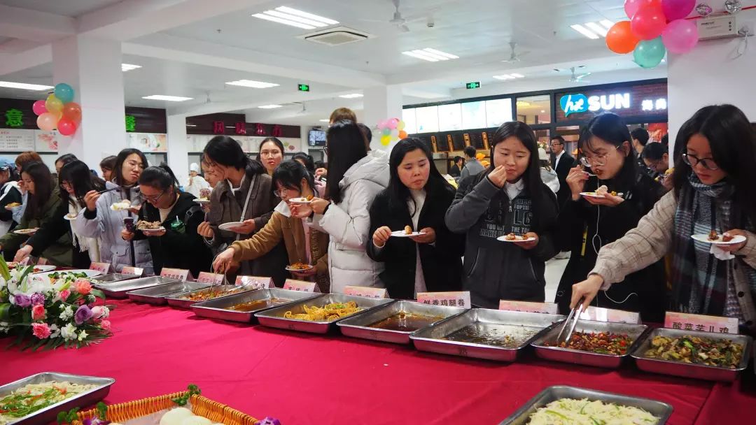 风味美食打造师大美食盛宴上海师范大学高校美食节圆满落幕师大学子