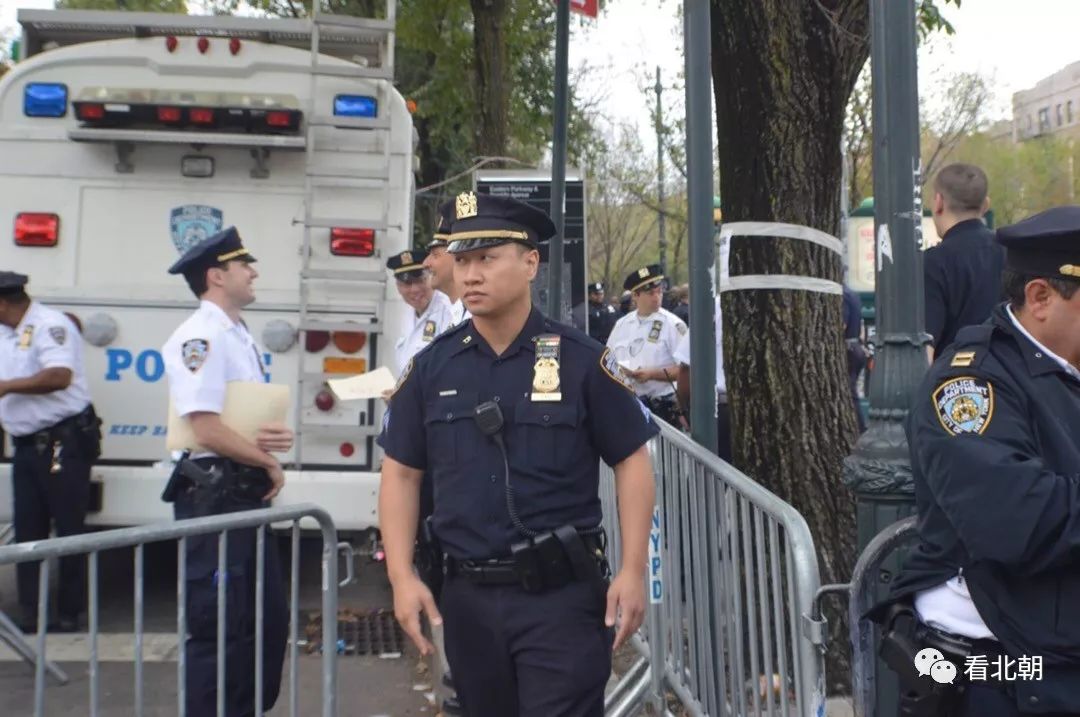 紐約警察局的警長們正牌nypdsergeants執勤圖集