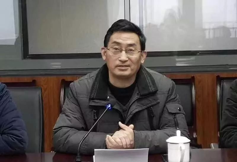 无为中学隆重举行法治副校长聘任仪式