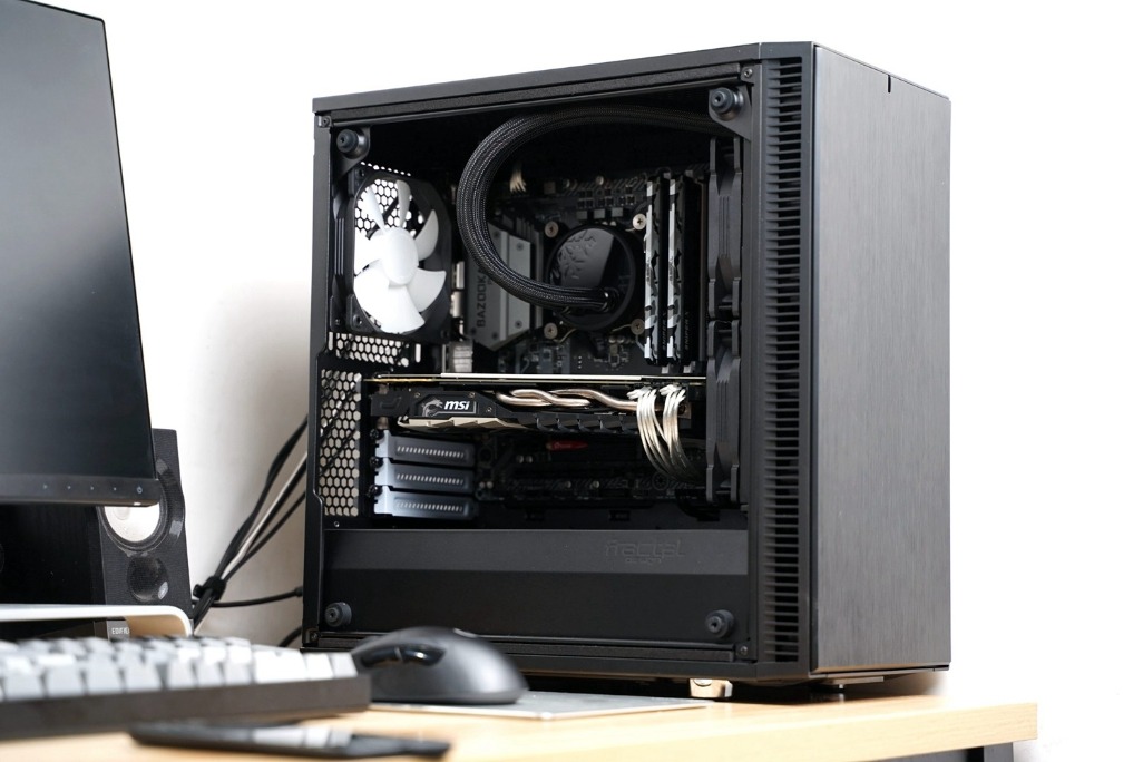 prime ultra機箱 fractal design define mini c tg硬盤 浦科特m9peg