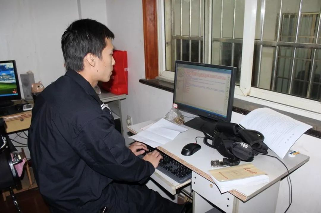 案件笔录从手写变成了电脑打印,先进的科学技术更是让公安民警在侦破
