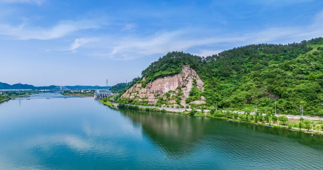 新安江滨水旅游景区图片