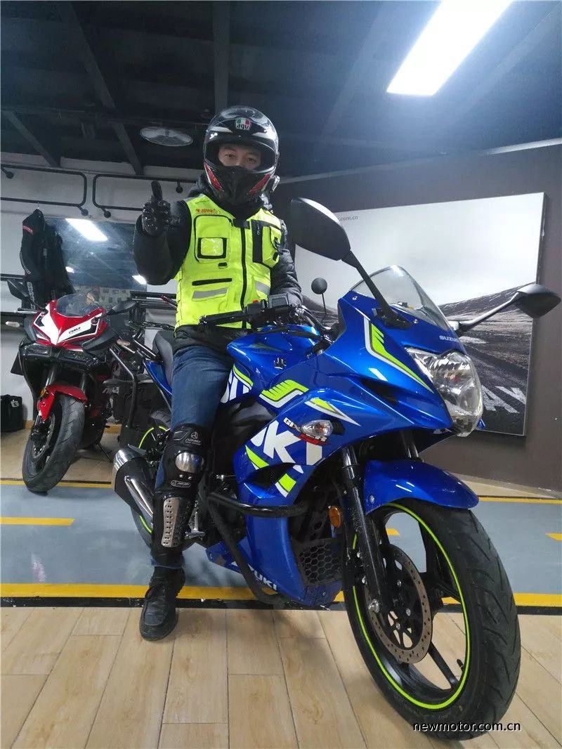 摩托车心理学新手骑铃木gixxer跑山