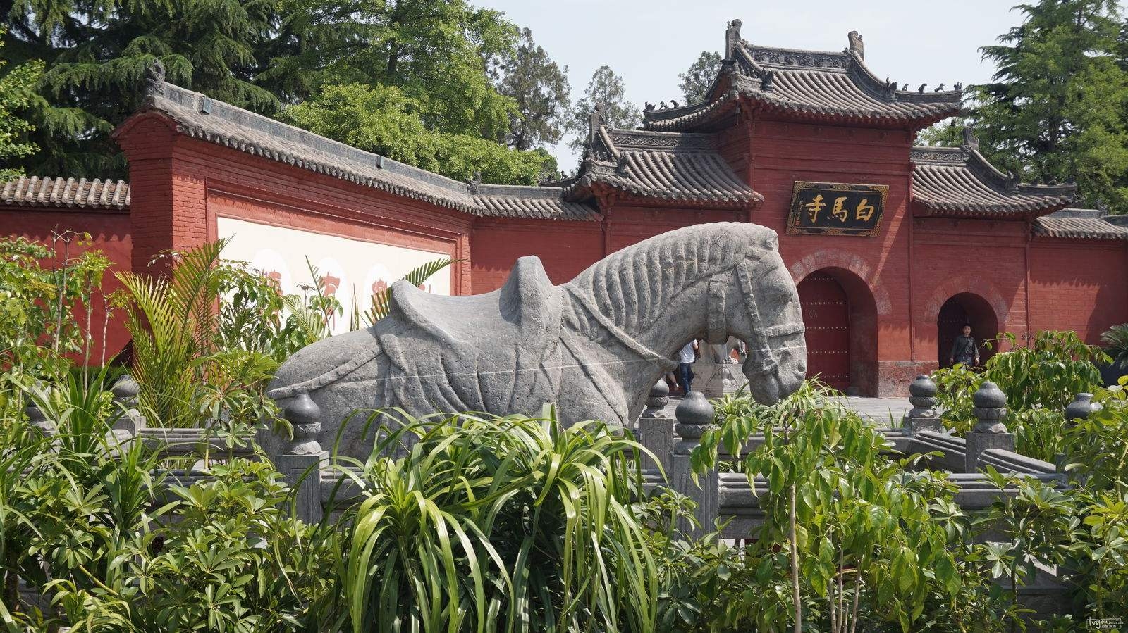 有千古诗句流传的诗人夜宿白马寺,一首唐诗意境堪比《枫桥夜泊》_张继