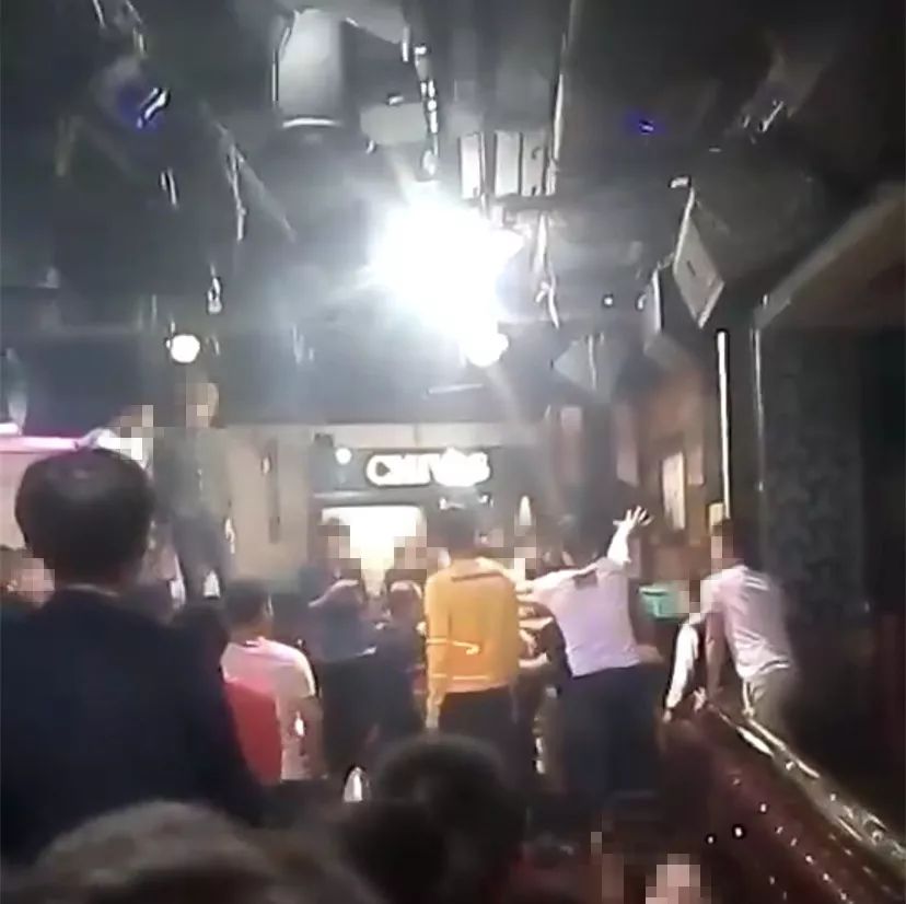 玉林125酒吧打架致人死亡案告破8人被刑拘起因是