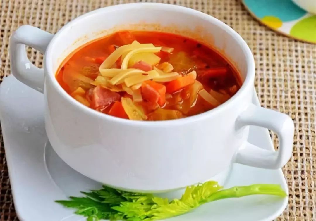 湯soup意式蔬菜湯minestrone soup沙拉 salad芝麻菜沙拉 & 西蘭花沙拉