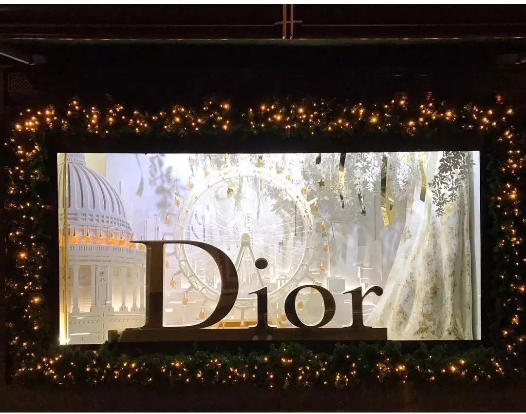 dior橱窗设计2019图片