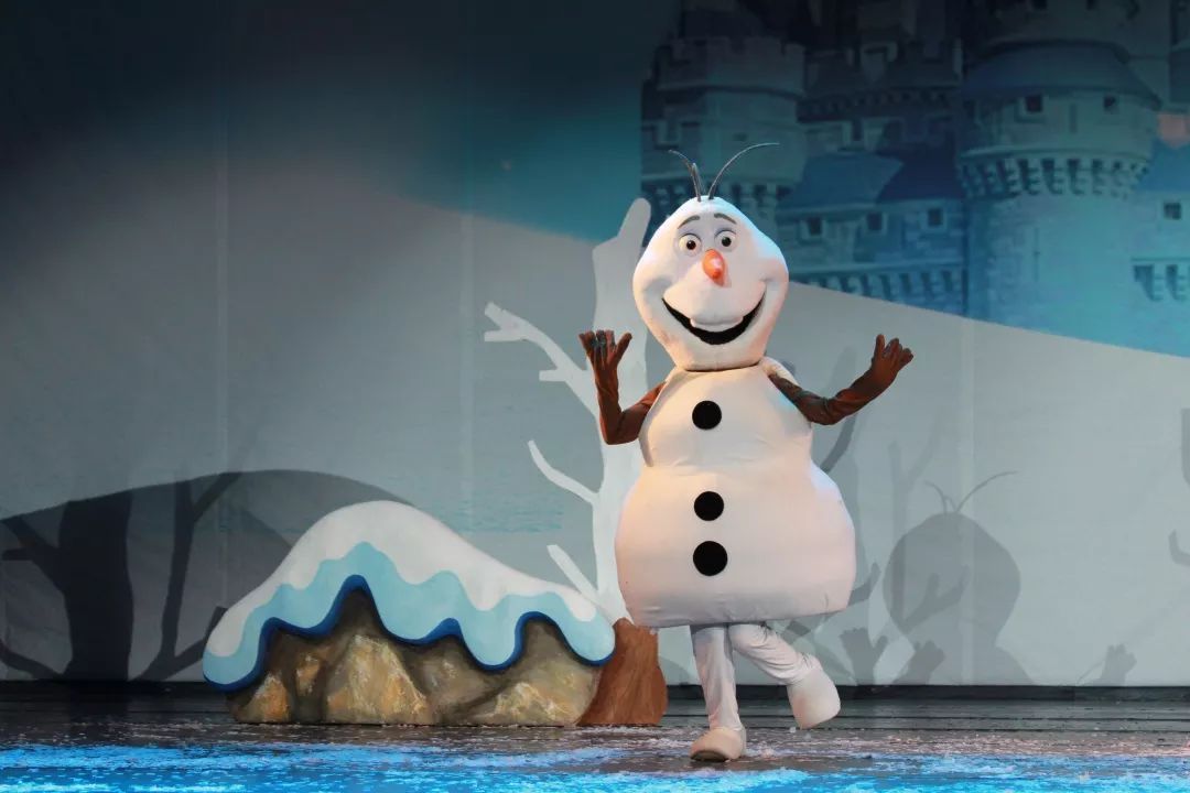 【明日开票】迪士尼经典动画电影上演一场最美的冰雪奇缘