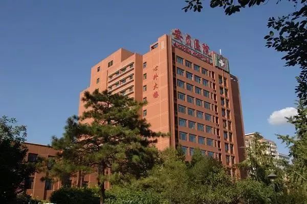 包含北京友谊医院、平谷区号贩子挂号，懂的多可以咨询的词条