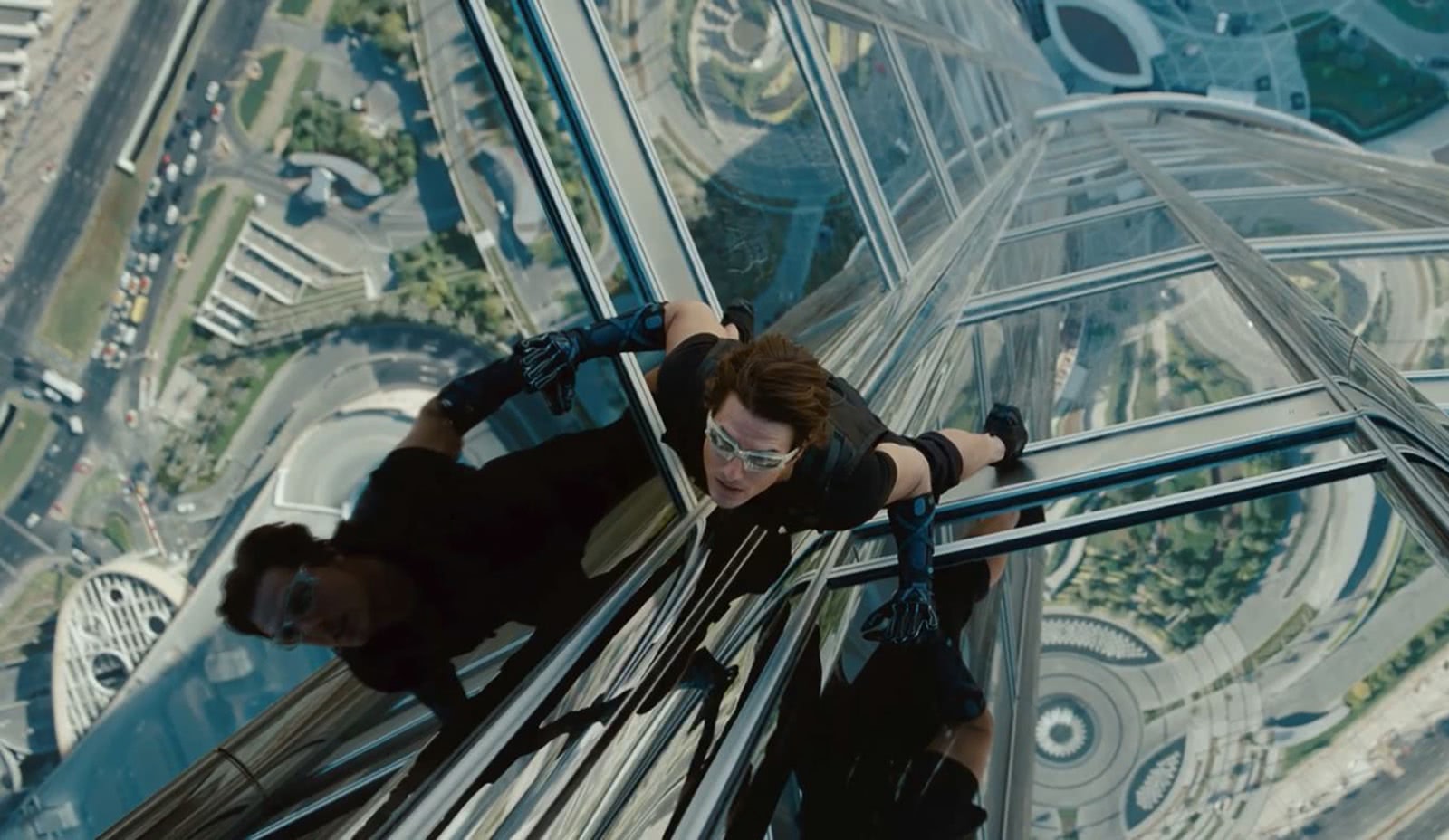 在《碟中谍4》中,汤姆克鲁斯真的爬了迪拜哈利法塔吗?