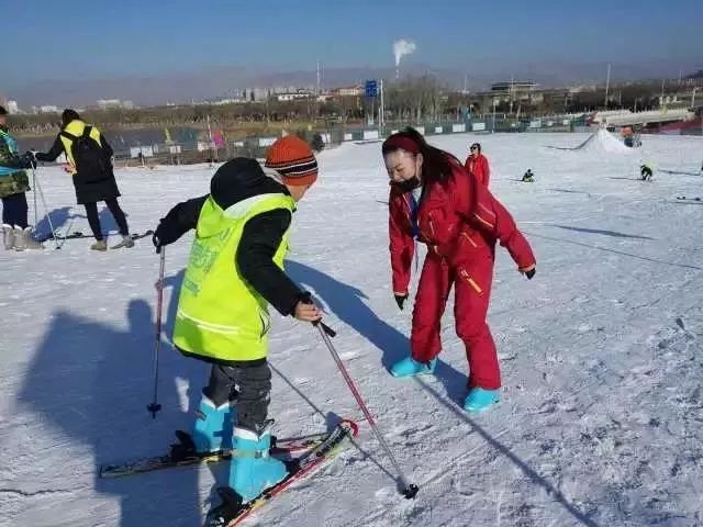 灵武长流水滑雪场图片