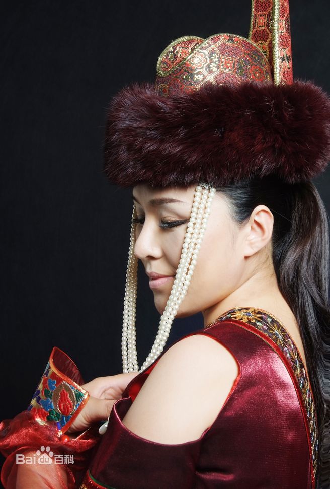 蒙古族女歌唱家大全图片