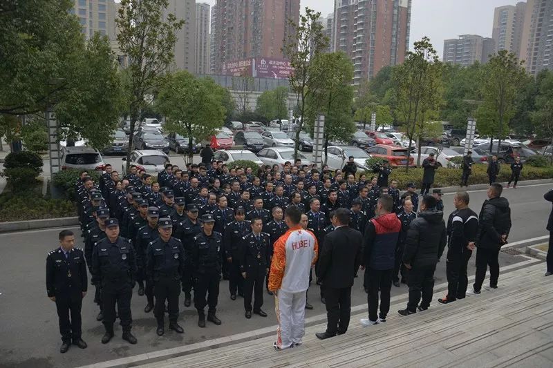 全省首家警察空手道协会在大冶市公安局成立