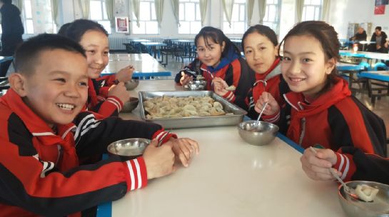 市阿苇滩镇喀拉布鲁宫完全小学▲阿勒泰市实验小学▲阿勒泰市三中