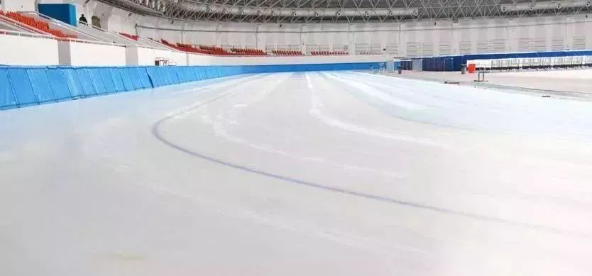固安县滑冰馆图片