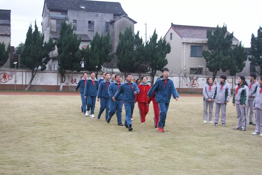 校园动态青中脚步求真印迹青村中学举行学生广播操比赛