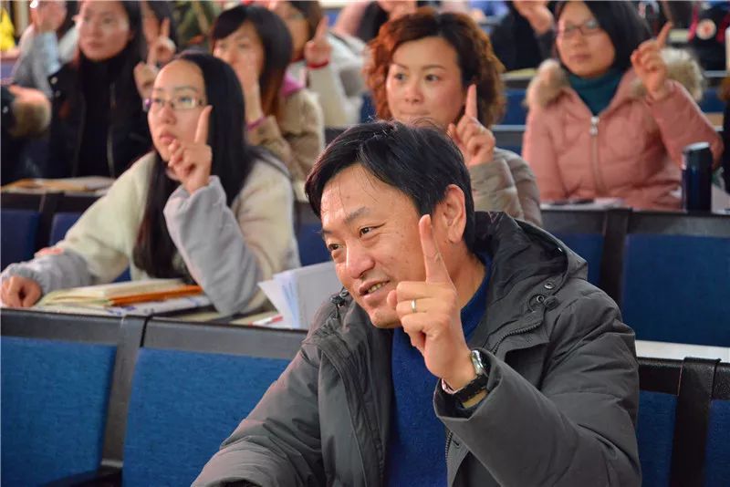 上海市北海中学教师图片