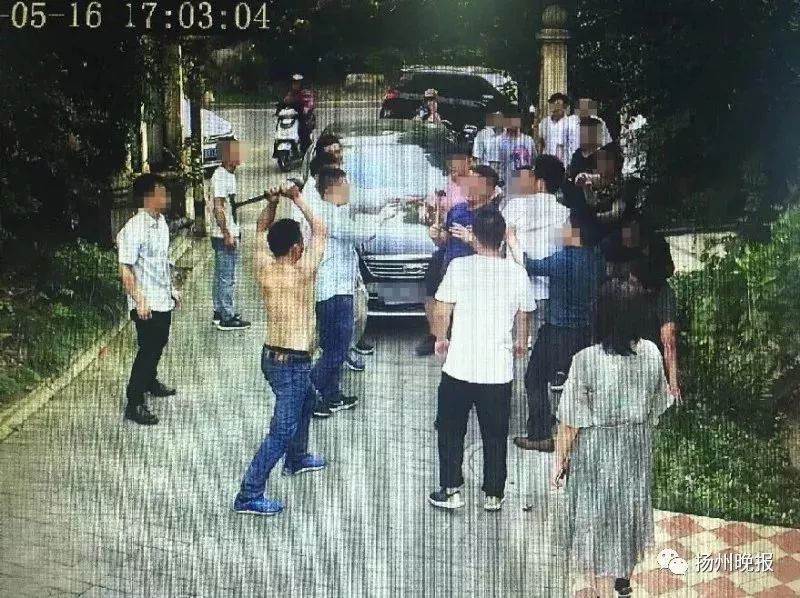 鄰里糾紛引發21人持械鬥毆,御景苑聚眾鬥毆案庭審細節曝光!