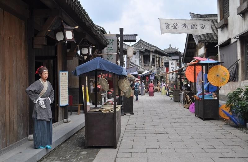 我想与你一起 逛前童 第四站 古装情景街 街头巷尾的市井风光 美食