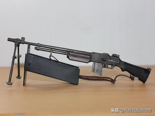 勃朗宁自动步枪造价29774美元,比一挺机枪还贵!