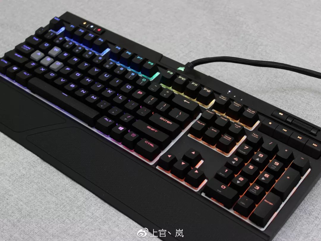 美商海盗船惩戒者strafe rgb mk.2体验简评